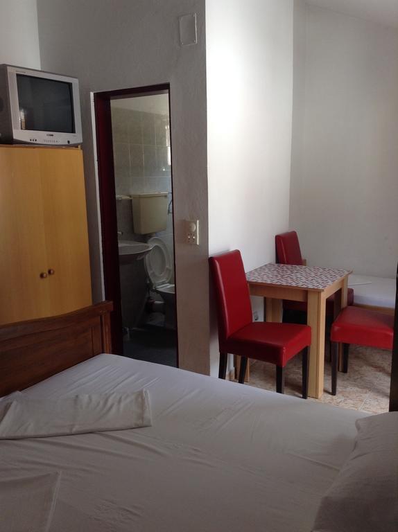 Kuca Tomovic Hotel Budva Exterior photo