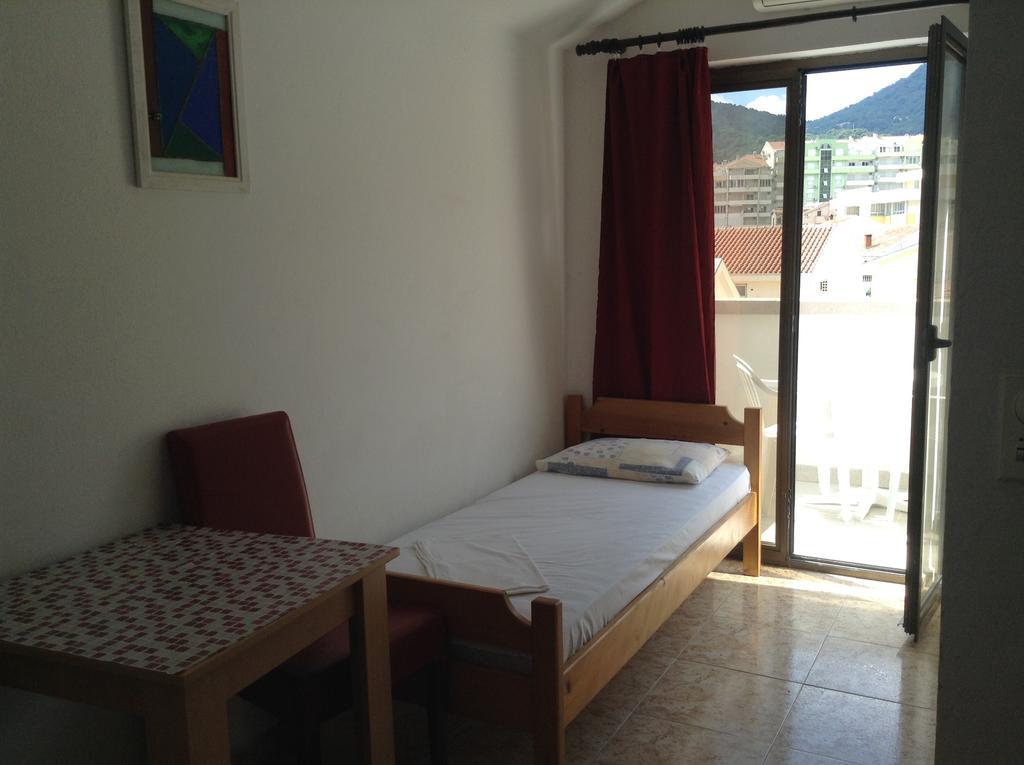 Kuca Tomovic Hotel Budva Exterior photo